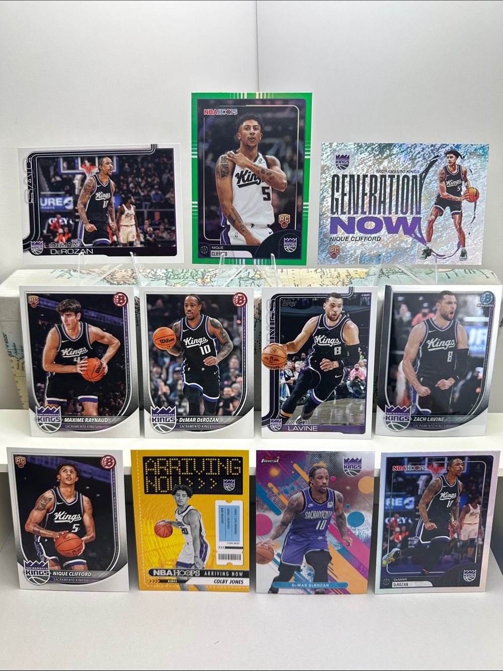 3 Nique Clifford Rookies w/ Derozan & Lavine + Raynaud rookie Kings lot of 11